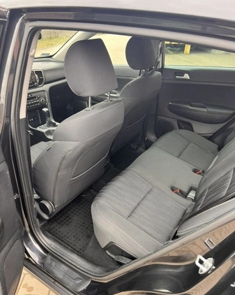 Kia Sportage cena 65900 przebieg: 152000, rok produkcji 2017 z Góra małe 79